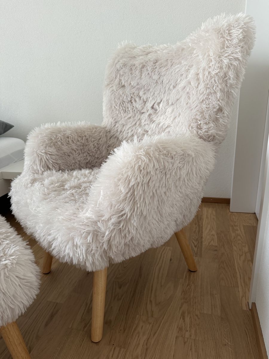 Poltrone: Fauteuil fluffy très doux et pouf assorti – Nuovo (secondo la descrizione) da Düdingen venduto da Manuela14 4