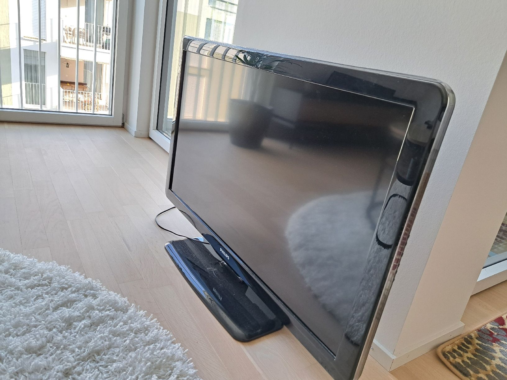 Philips Fernseher: Philips Fernseher – Gebraucht aus Laufen von Letsdrum 2