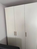 Rauch Kleiderschrank weiss / Holzoptik  150 × 220 × 60 cm