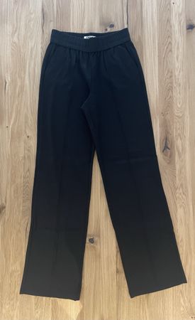 ONLY Stoffhose schwarz