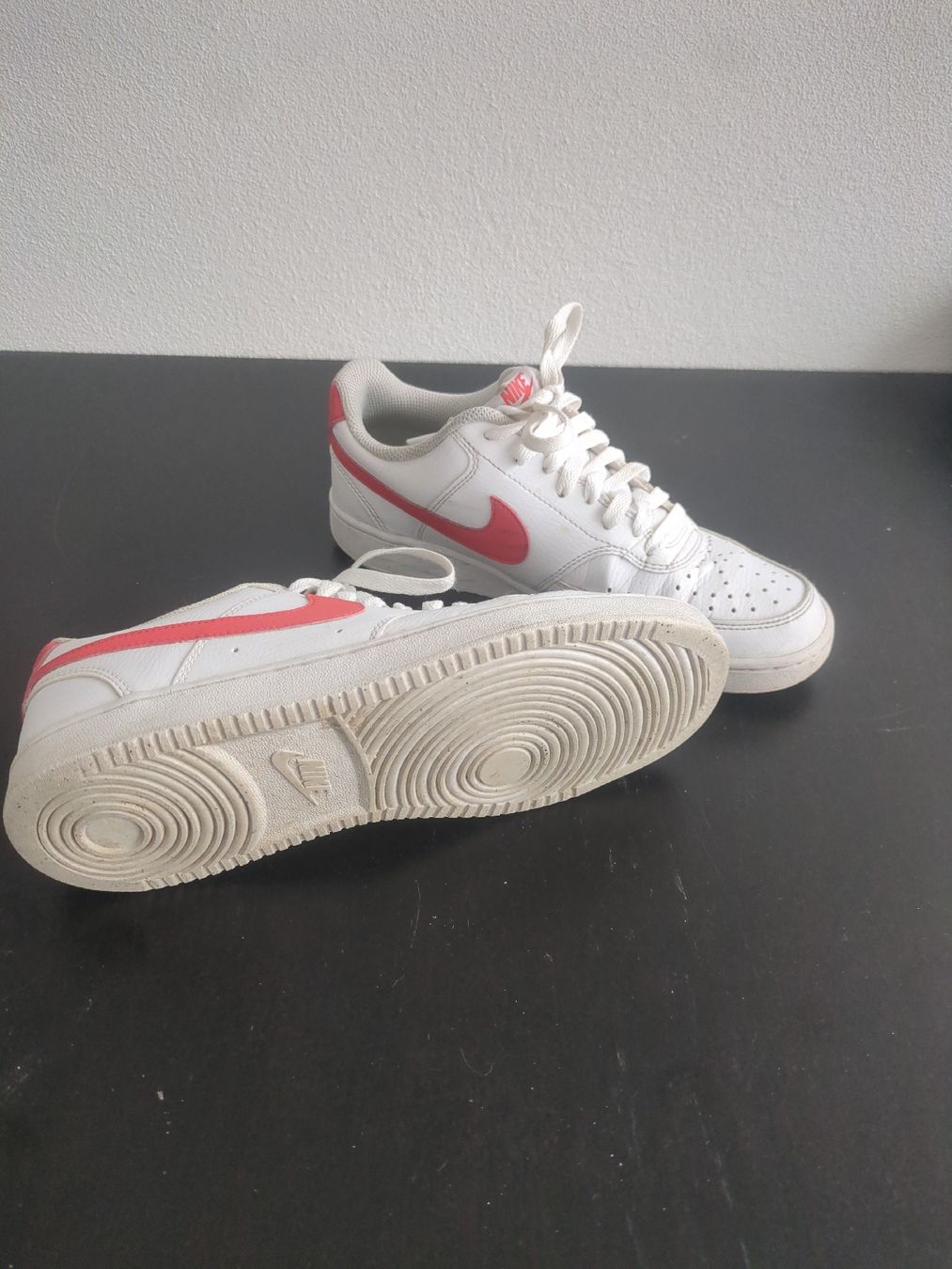 Nike Herrenschuhe: Nike Low Sneaker, Grösse 40,5 super Zustand – Gebraucht aus Altendorf von Madrilli 2