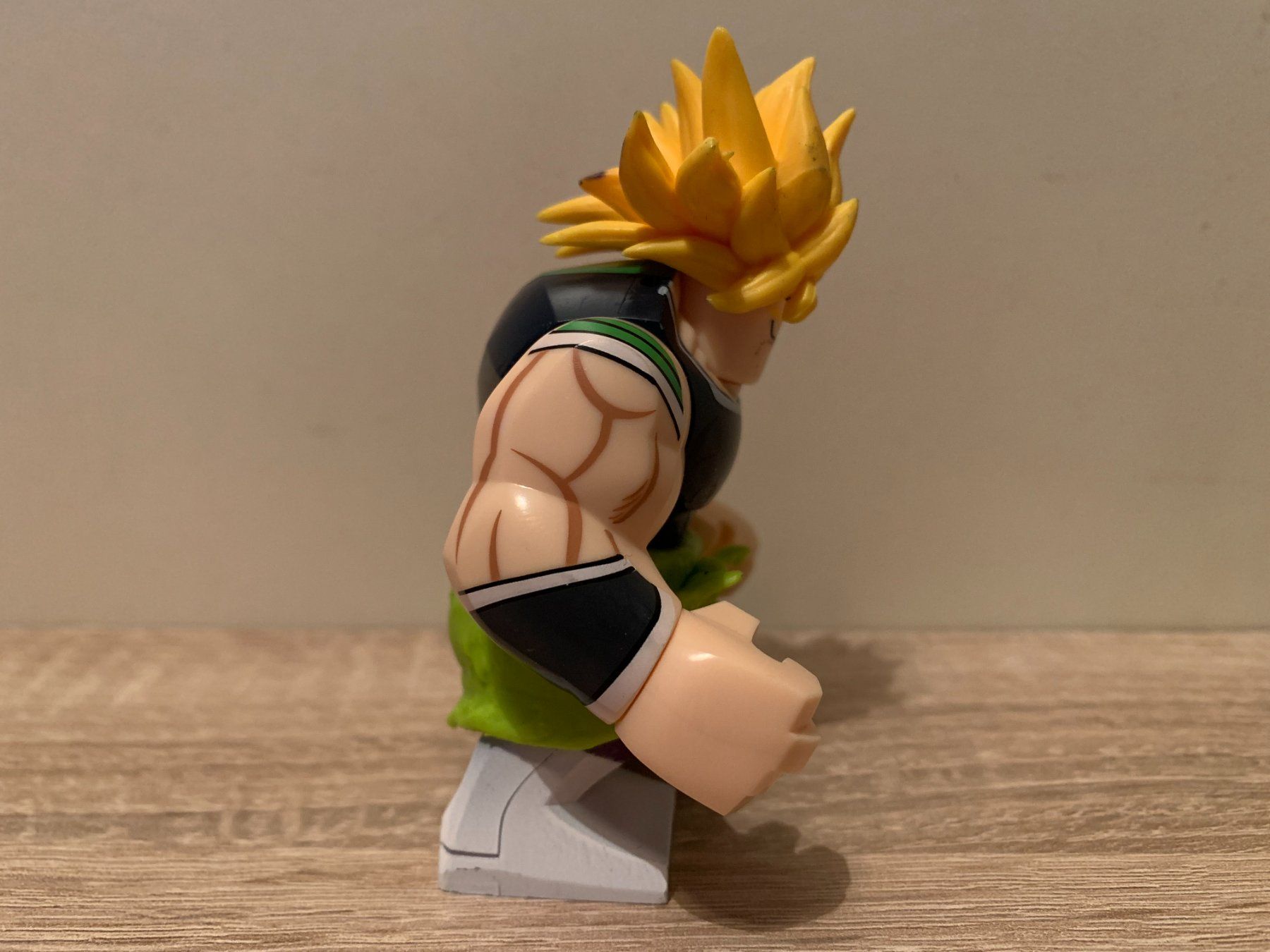 Kit di costruzioni: Dragon Ball Z Minifigur Broly – Usato da Basel venduto da Don-Angel 2