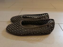 Ballerinas H&M grau Grösse 39 Netzoptik