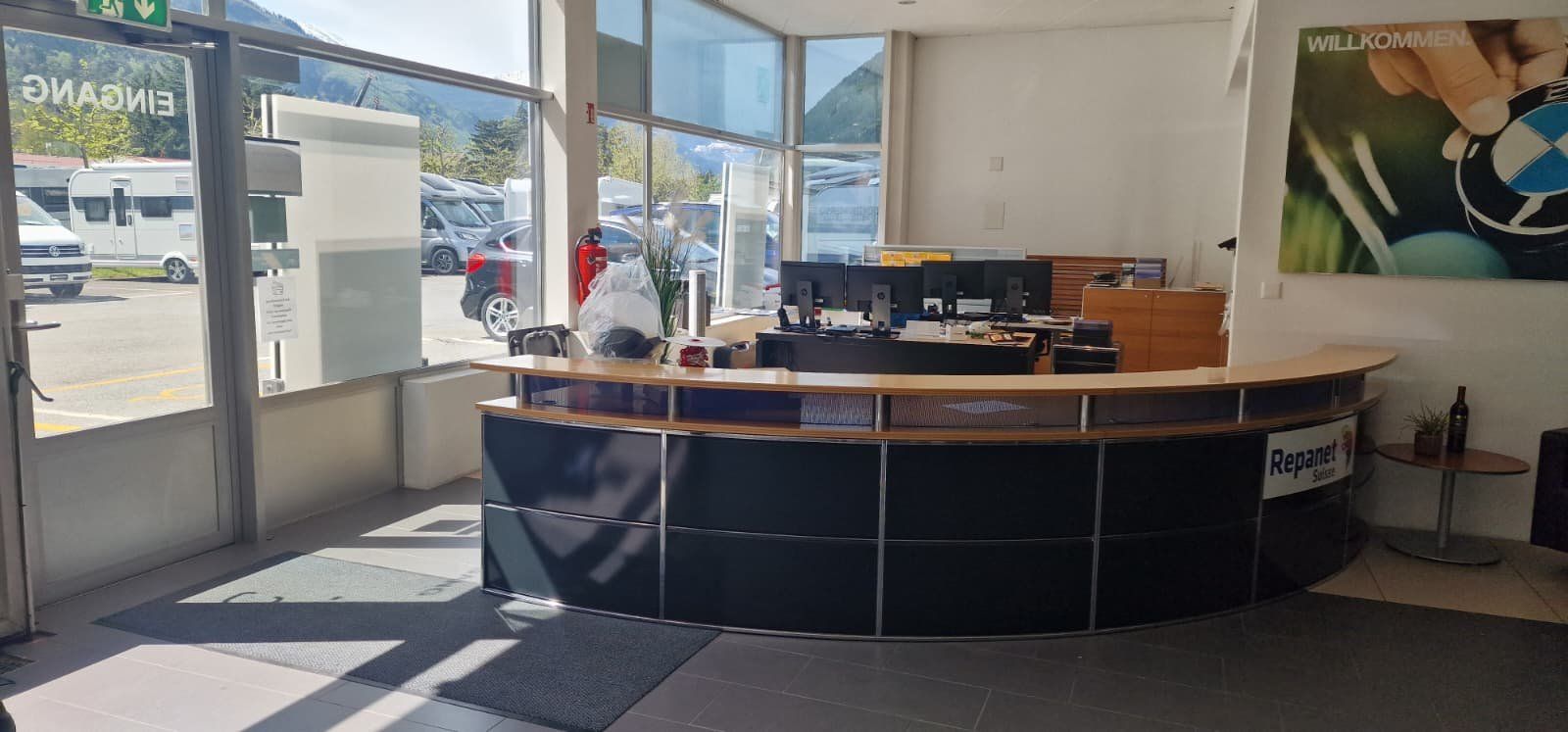 Allestimento di negozi e stand fieristici: Reception – Usato da Gamsen venduto da ACW_Group 1
