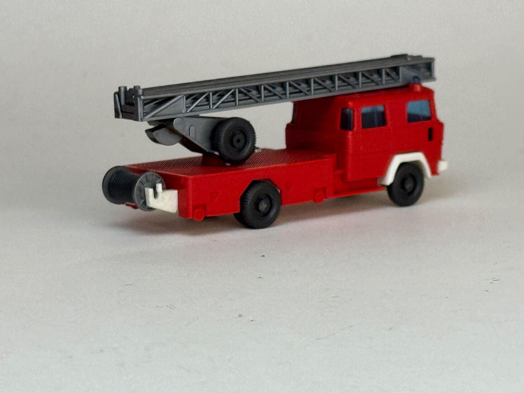 Wiking Modellini d'auto: Wiking Magirus Leiterwagen rot – Usato da Elm venduto da Wikmtz 1