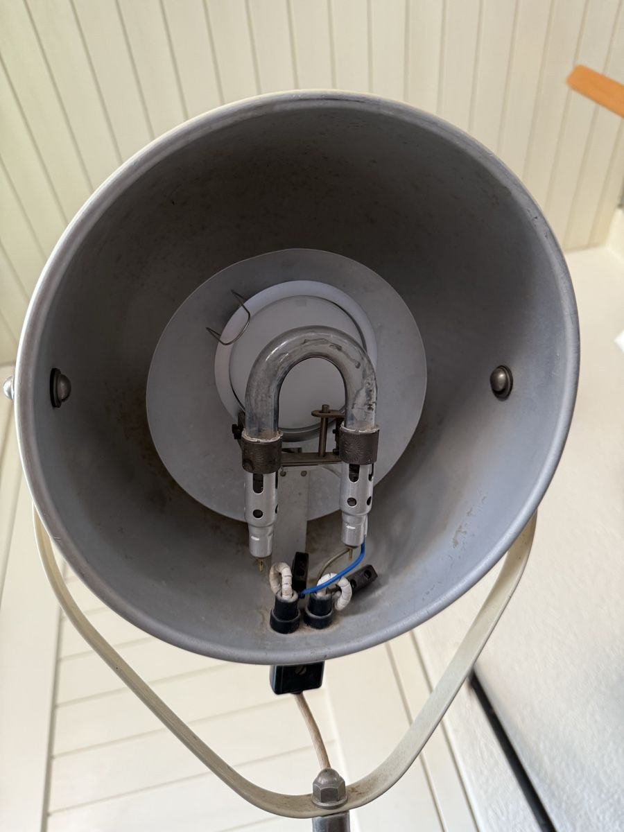 Belmag Lampade: Vintage Belmag Zürich Quarzlampe umgerüstet auf LED – Usato da Biberist venduto da Mrgerl 6