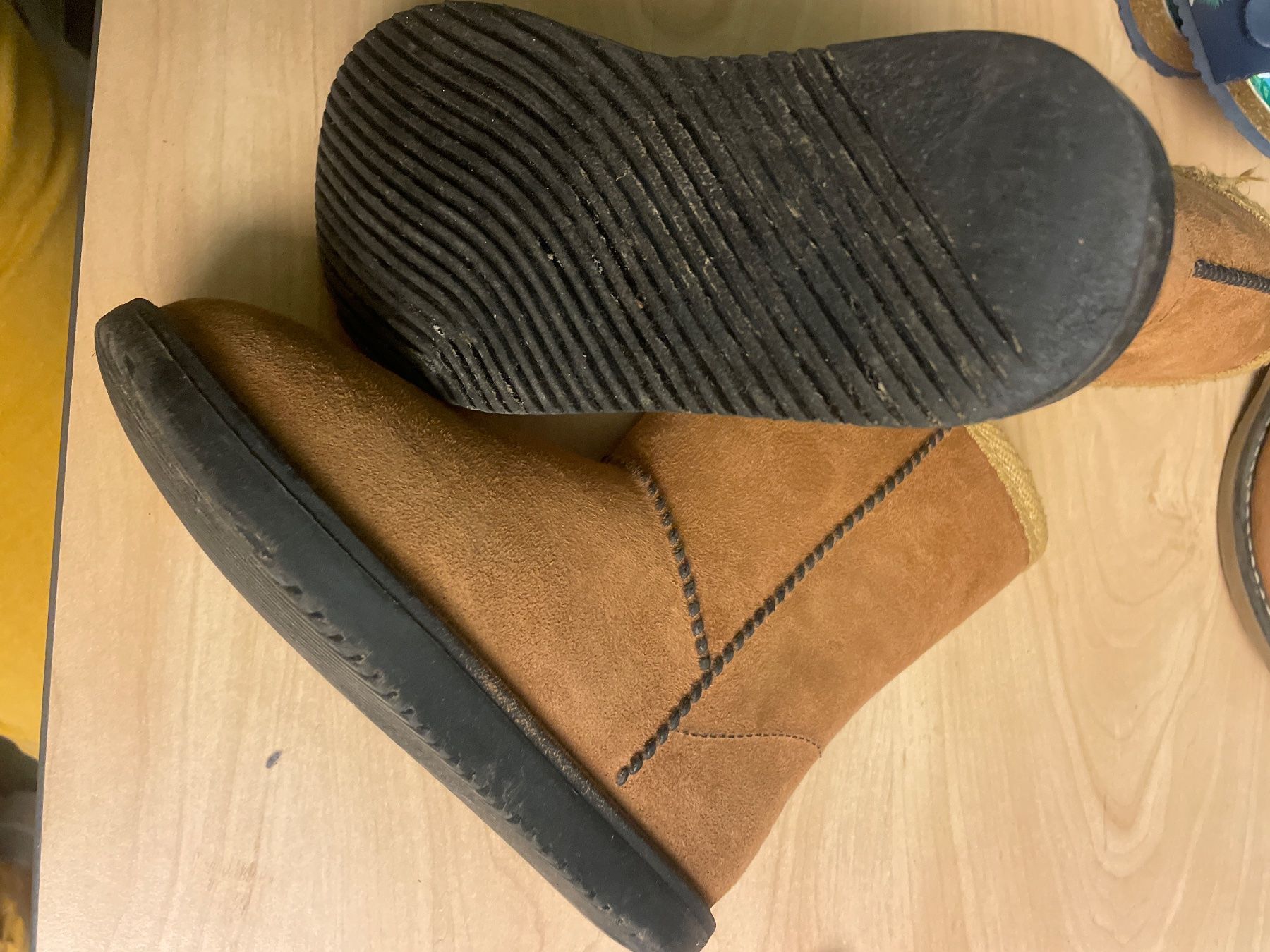 Scarpe per ragazze: Gefütterte Flash Winterstiefel Gr.31 – Usato da Obergerlafingen venduto da cabo4 2