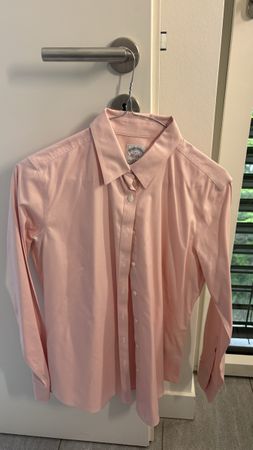 Brooks Brothers non-ironed fitted 2US parfait était 