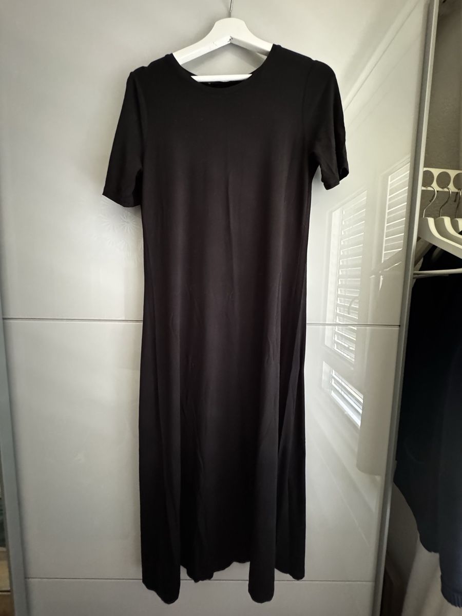 Comptoir des Cotonniers Kleider: Robe comptoir des cotonniers noire – Neu (gemäss Beschreibung) aus Prilly von ste_fani 1