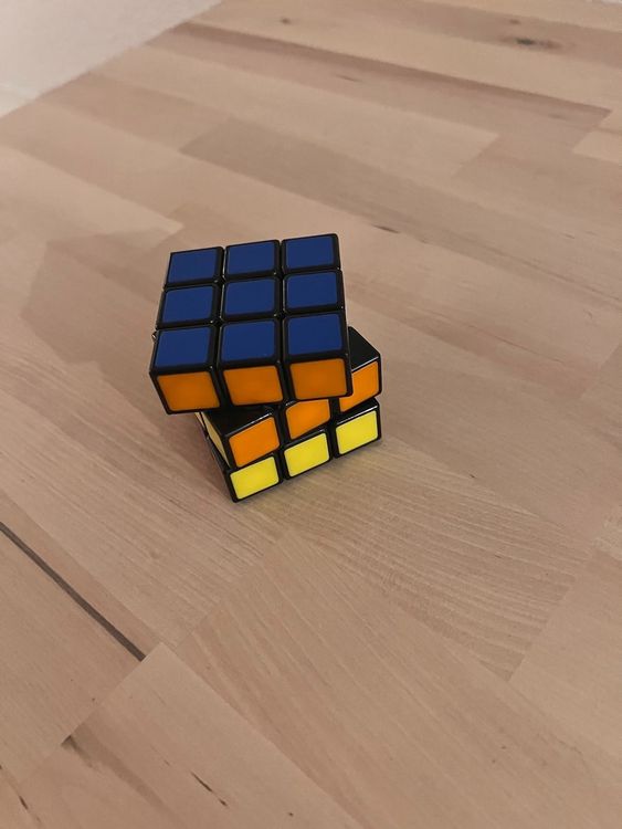 Rubik's Cube - Zauberwürfel 3x3x3 (Gebraucht) in Köniz für CHF 4 – mit ...