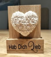 Rosenherz auf Holzsockel "Hab Dich Lieb", Deko ❤️