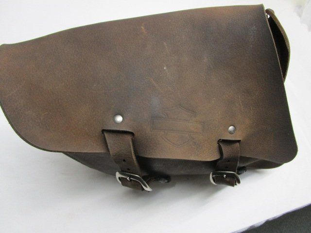 Harley-Davidson Topcase: Harley Swingentasche XL 90200573 – Gebraucht aus Trimmis von hajaho 4