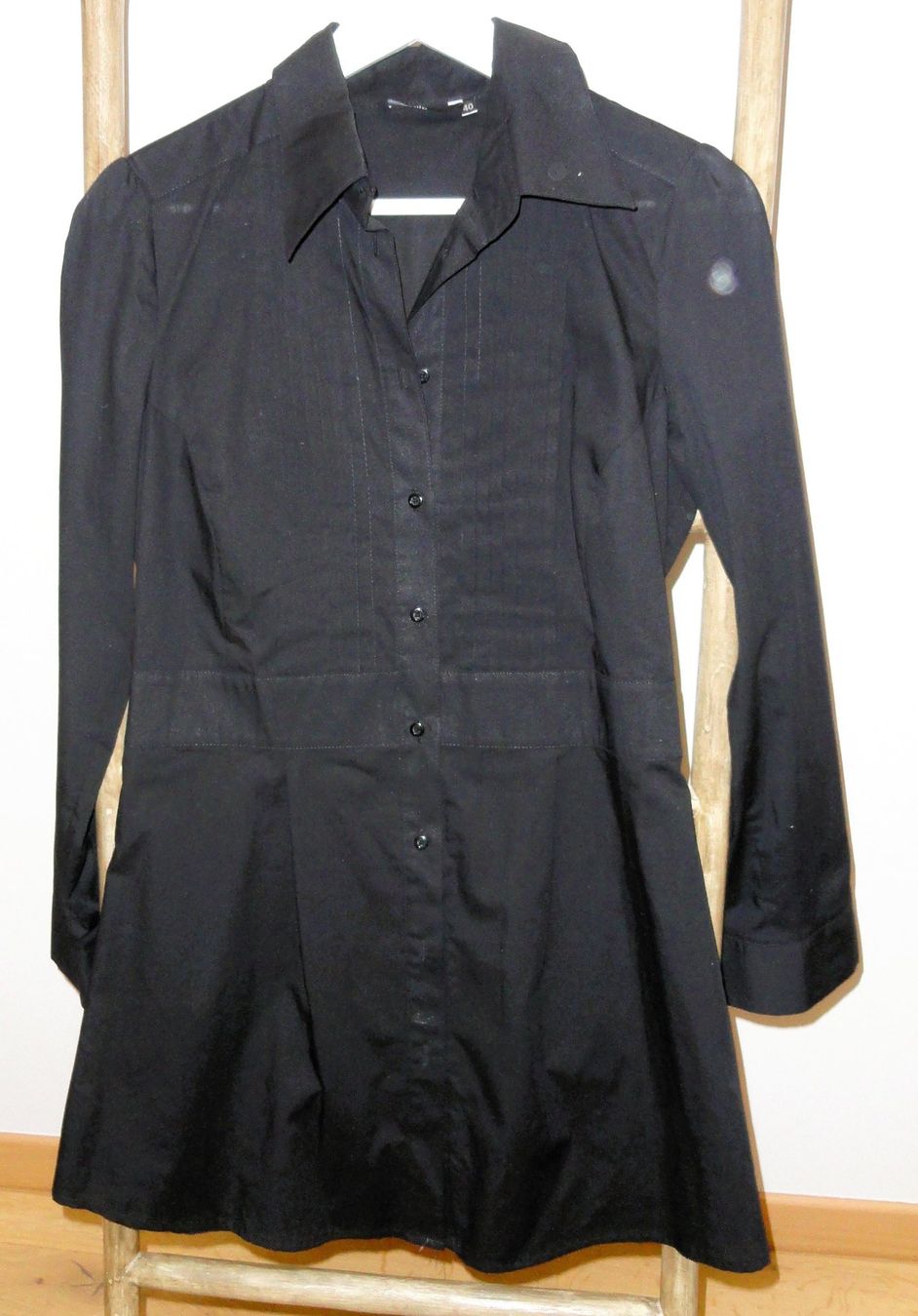 Camicette: Chemise noire longue - Nife – Nuovo (secondo la descrizione) da St-Livres venduto da lune_bleue