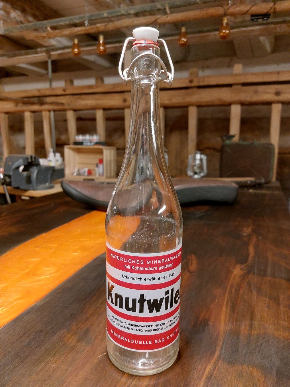 Bottiglie: Knutwiler Mineralwasserflasche – Usato da Willisau venduto da Pzm81