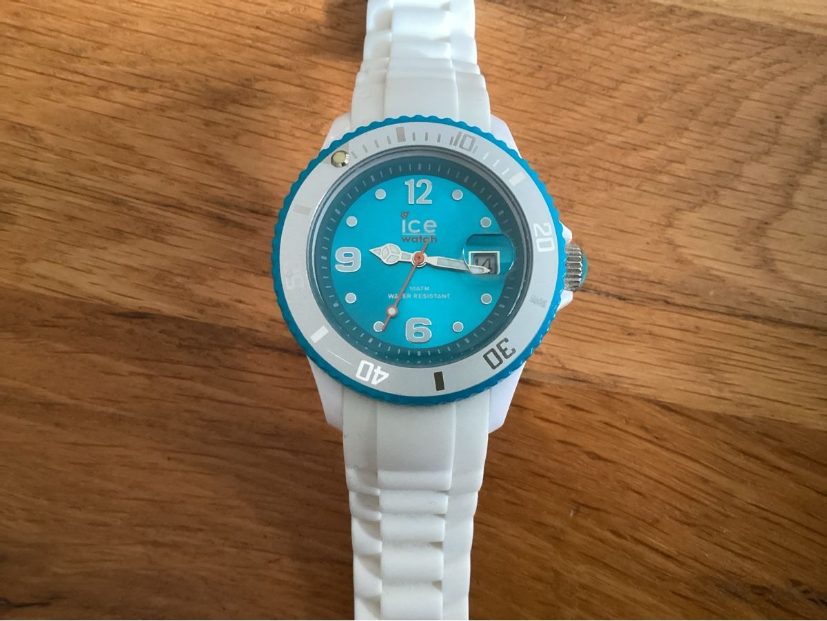 Swatch Smartwatch: Armbanduhr – Gebraucht aus Volketswil von eljo01 1