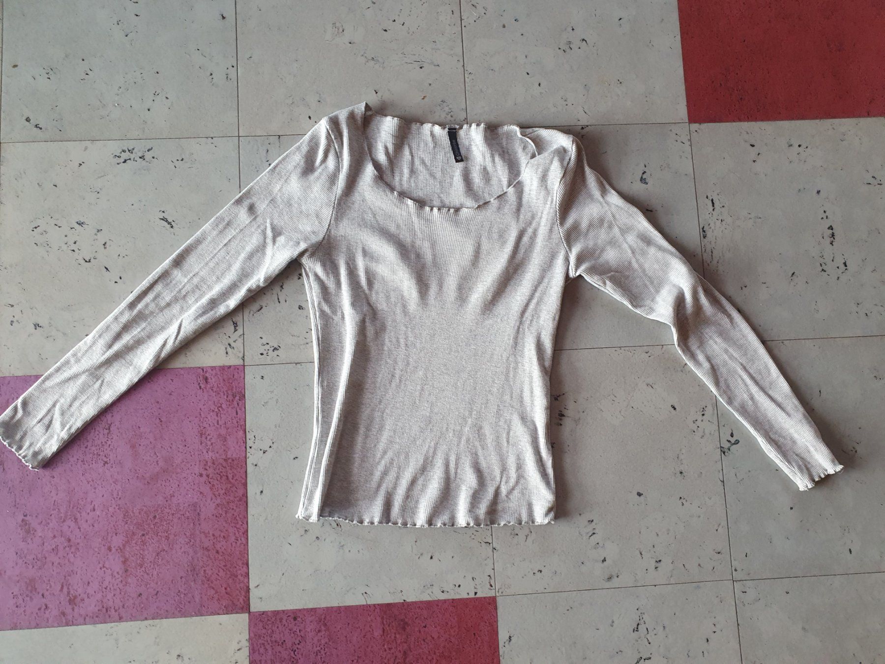 Maglioni & Felpe: Pullover – Usato da Moosseedorf venduto da Sonnenschein.. 5