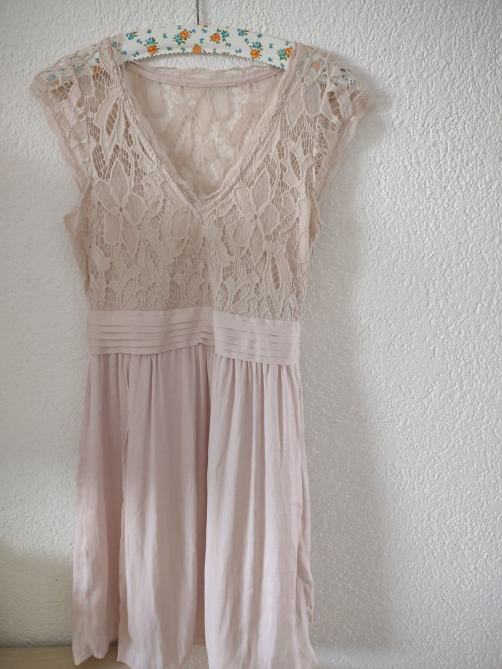Vestiti: Robe VILA CLOTHES dentelle rose taille S – Usato da Gasel venduto da any_zyw8 1