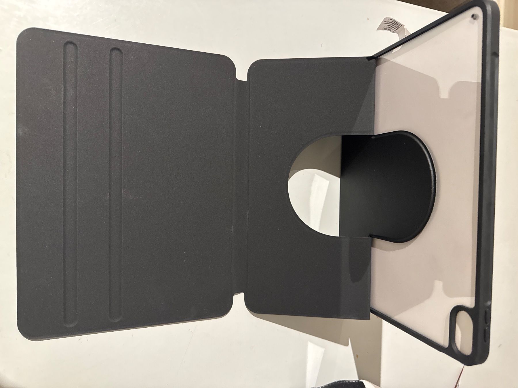 Cuffie: iPad  air 11 2024 & 10.9 Schutz Mappe ISY – Nuovo (secondo la descrizione) da Grabs venduto da mayram27 3