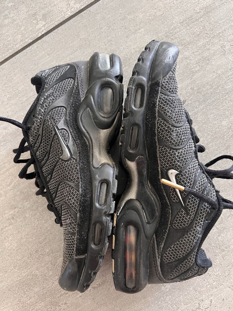 Herrenschuhe: Baskets Nike Air Max Plus noir taille 39 état correct – Gebraucht aus Gland von choupon 1