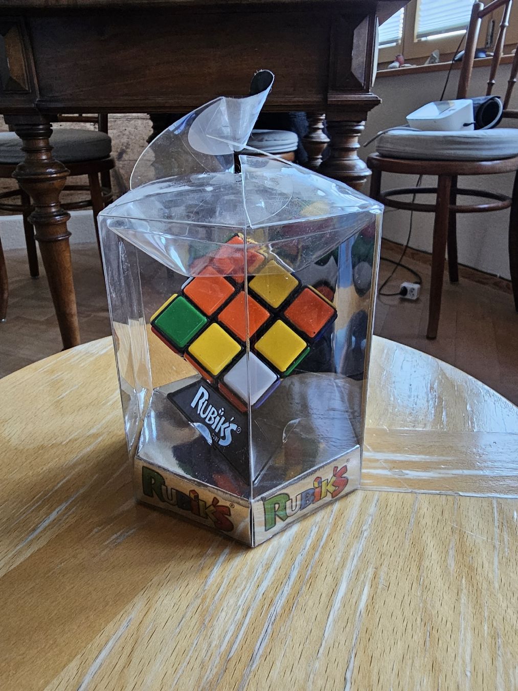 Spielzeuge: Sammlerstück Rubiks Cube in Originalverpackung – Gebraucht aus Wald ZH von Grappe