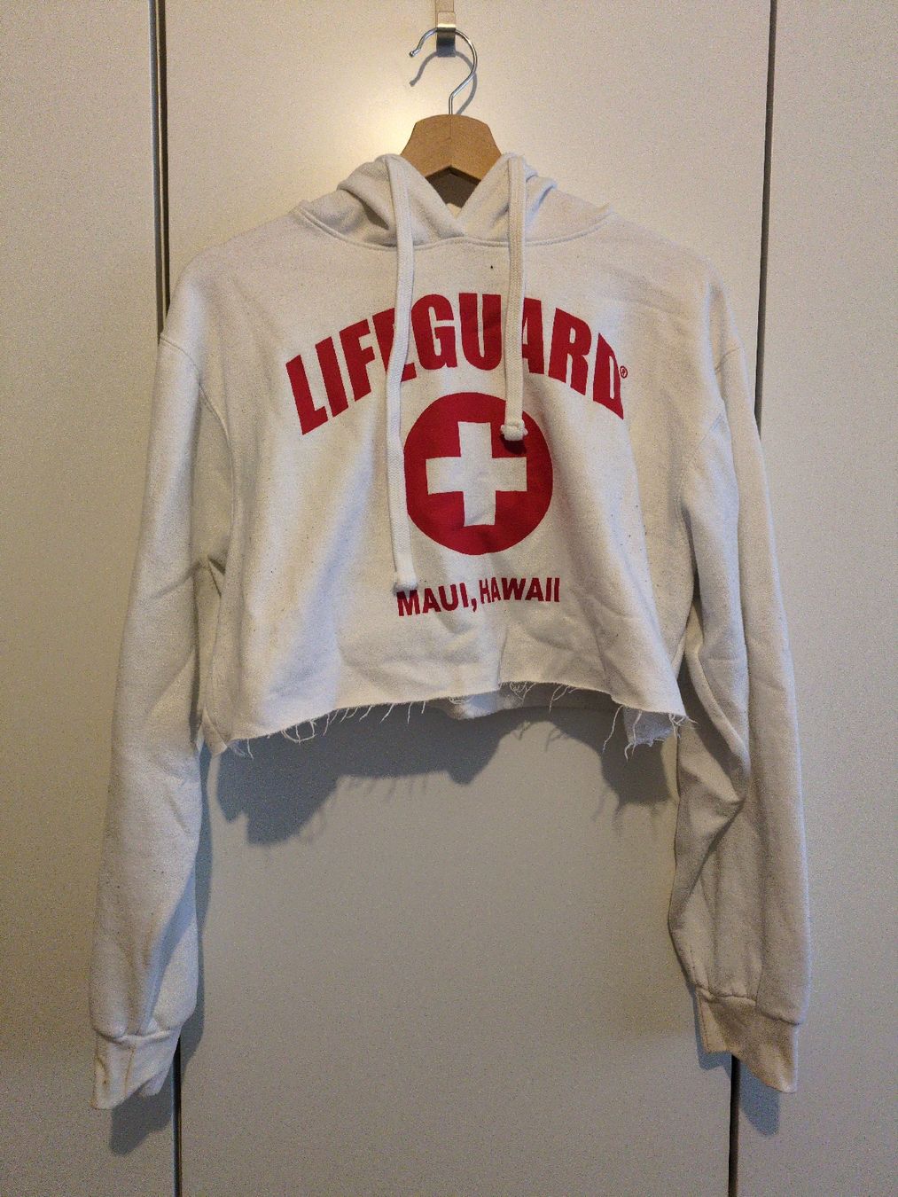 Maglioni & Felpe: Lifeguard Crop Hoodie – Nuovo (secondo la descrizione) da Olten venduto da Lilliane0