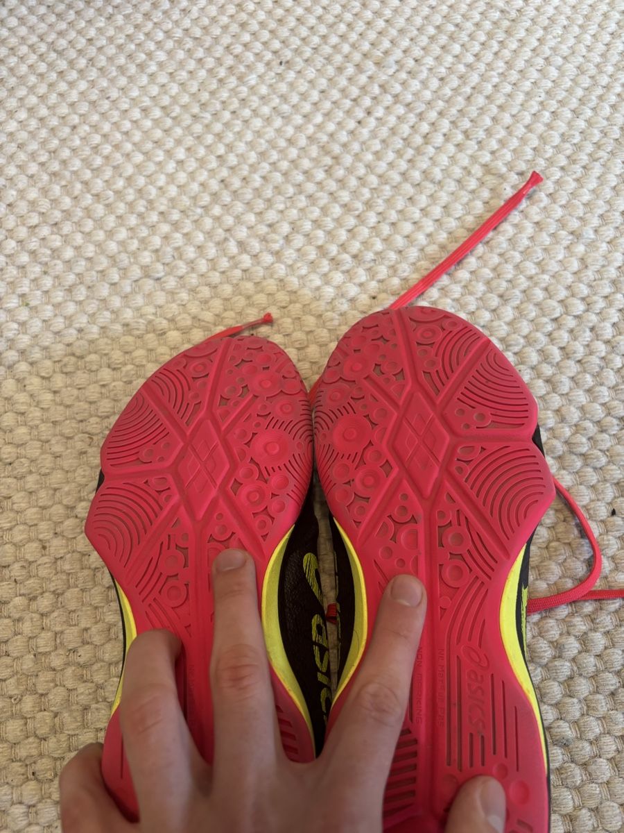 Asics Scarpe da donna: Hallenschuh Asics – Usato da Winterthur venduto da nicolaparpan 1