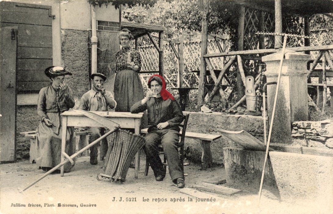Cartes postales: Champéry  VS  -  Le repos après la journée   en 1908 – D'occasion à Brig par Valcards54