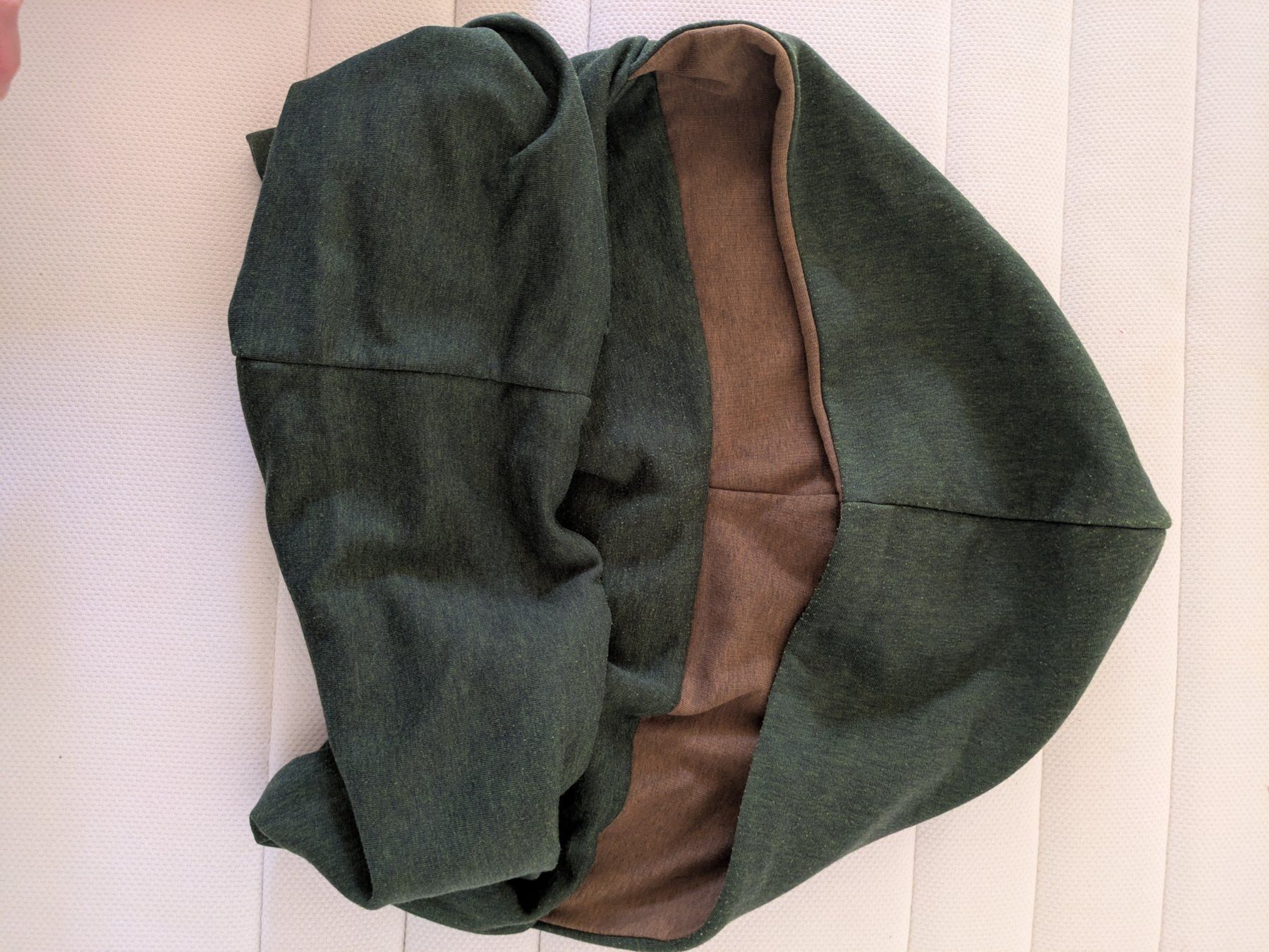 Foulard & Sciarpe: Loopschal mit Kapuze von freyfrau – Nuovo (secondo la descrizione) da Bern venduto da fia_rella 4