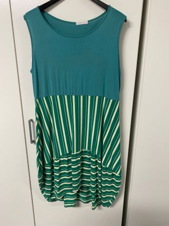Kleid Gr. XL oder 42/44 made in italy