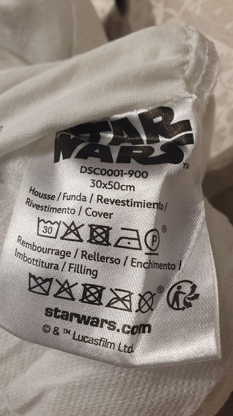 Kissen: Coussin Star Wars – Gebraucht aus Avry-sur-Matran von cec_nhz8 3