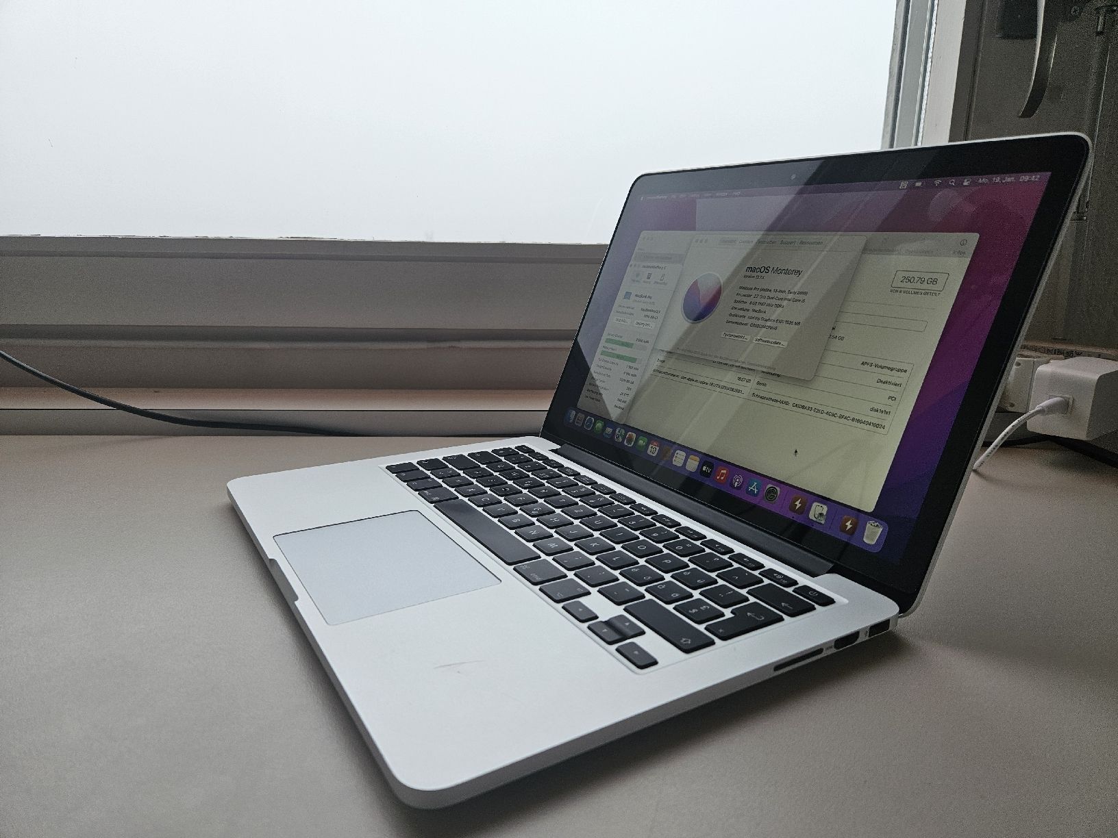 Apple Notebooks: Apple MacBook Pro 13 2015 in Gutem Zustand – Gebraucht aus Biberist von Volo28