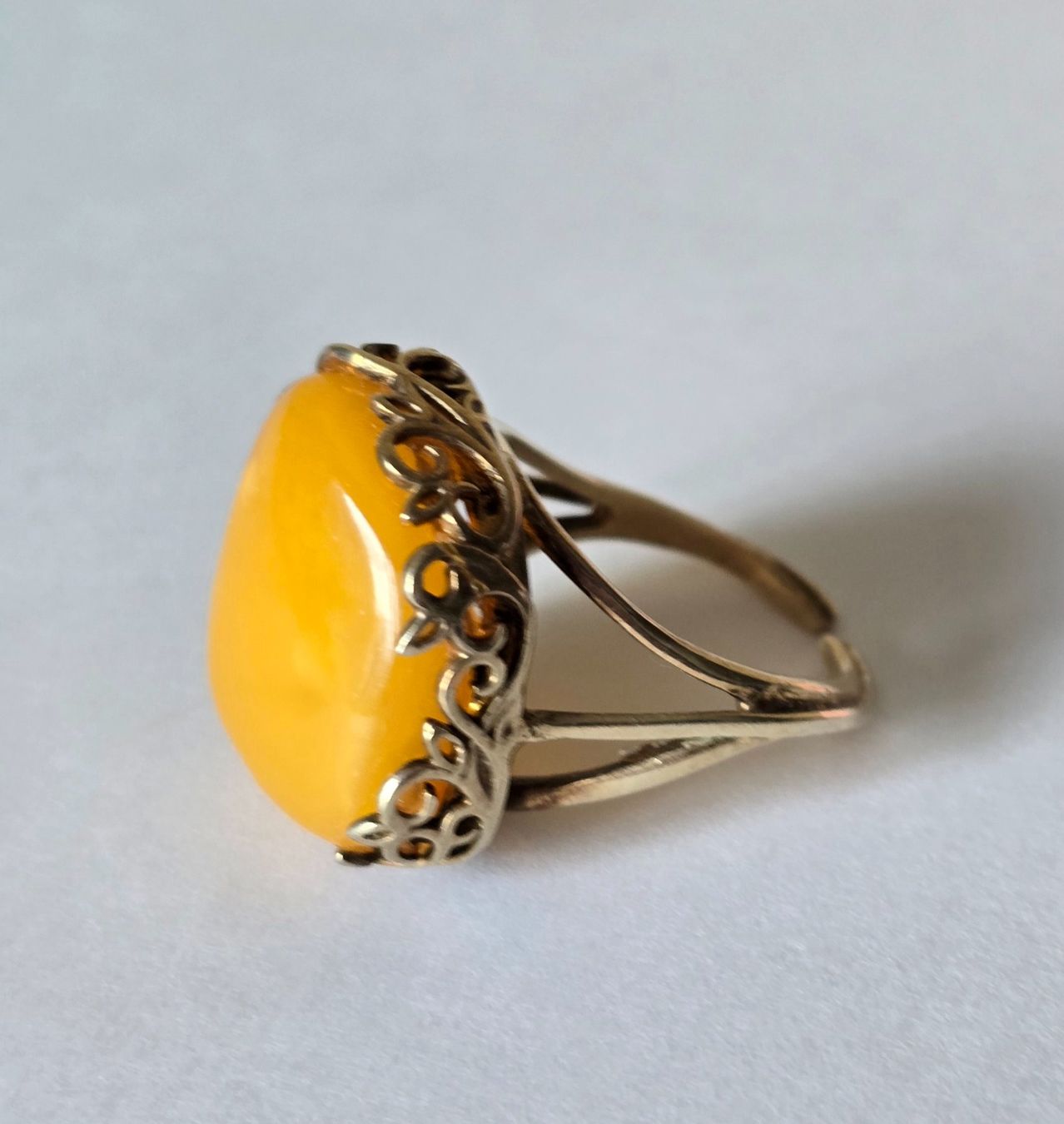 Anelli: Jugendstil Ring, 925 vergoldet, Bakelit od Bernstein – Usato da Rheinau venduto da MakalekaAloha 1