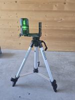 Makita Kreuzlinienlaser mit Stativ - SK105GDZ Grün