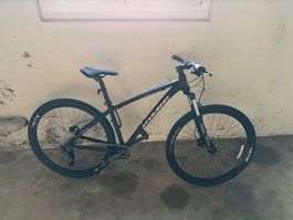 Top Mountainbike, vollgefedert, top Zustand, Sommer-Velo!