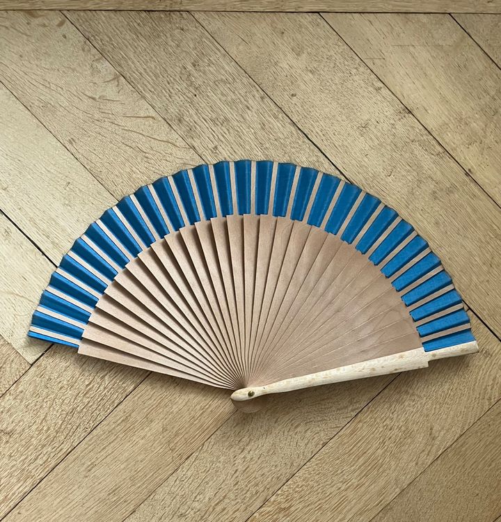 Antike Spanische Fächer aus den 50er Jahren. Flamenco-Motive (Neu ...