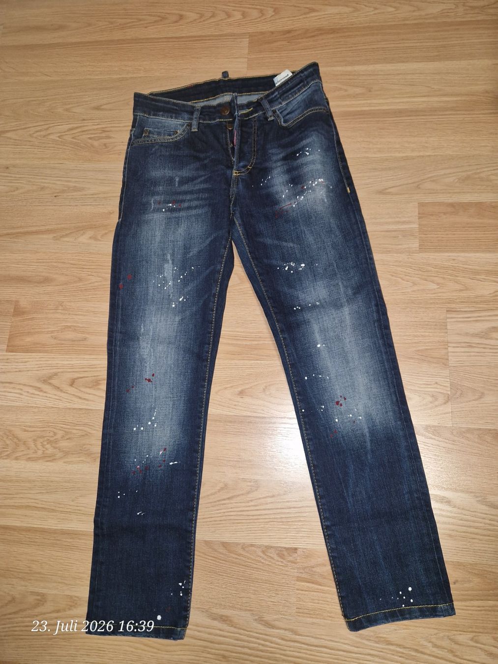 Dsquared2 Jeans: DSQUARED2 jeans gr 44 – Gebraucht aus Frauenfeld von Steiner0412