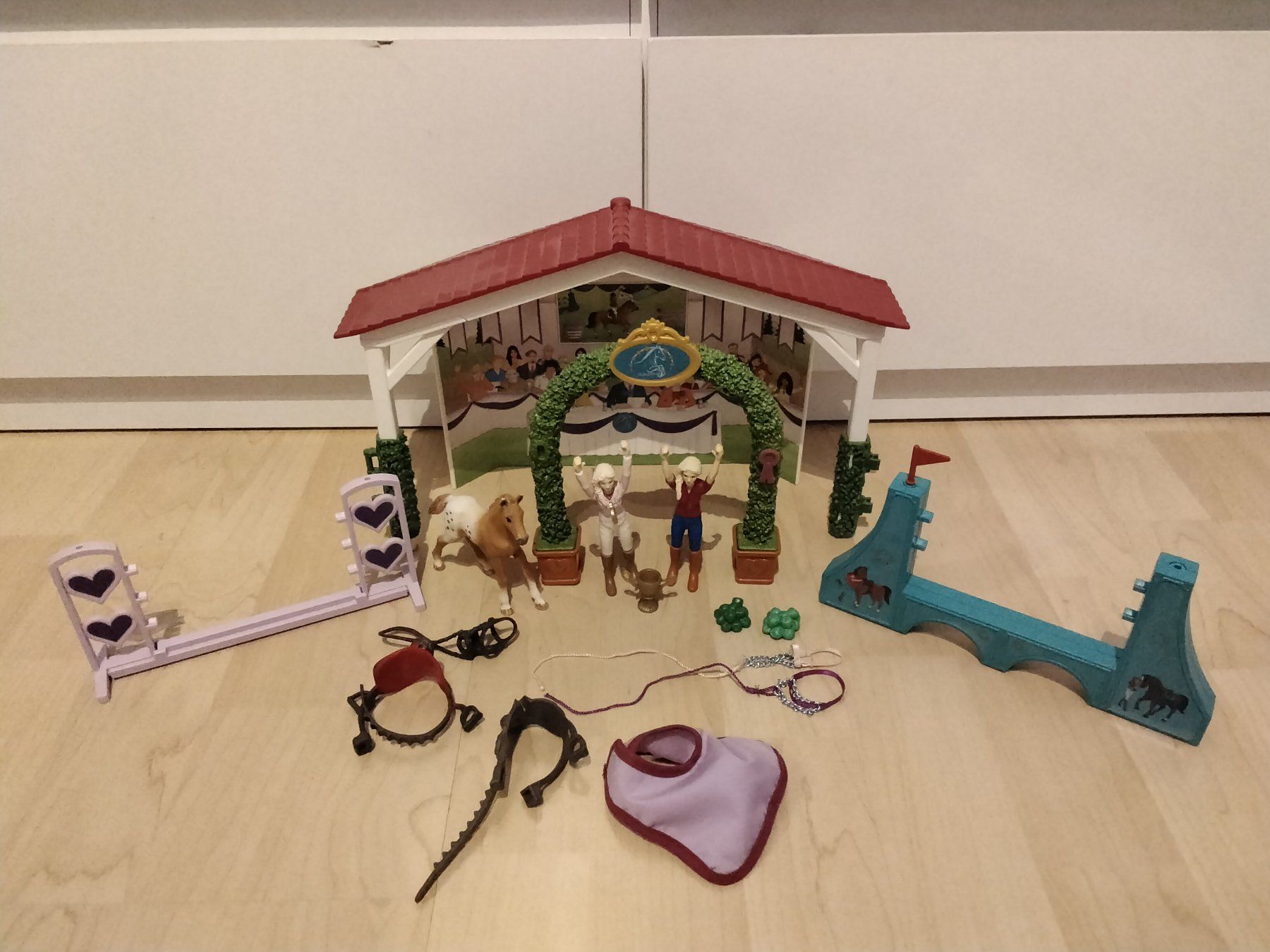 Schleich Giocattoli: schleich – Usato da Steffisburg venduto da Ironick