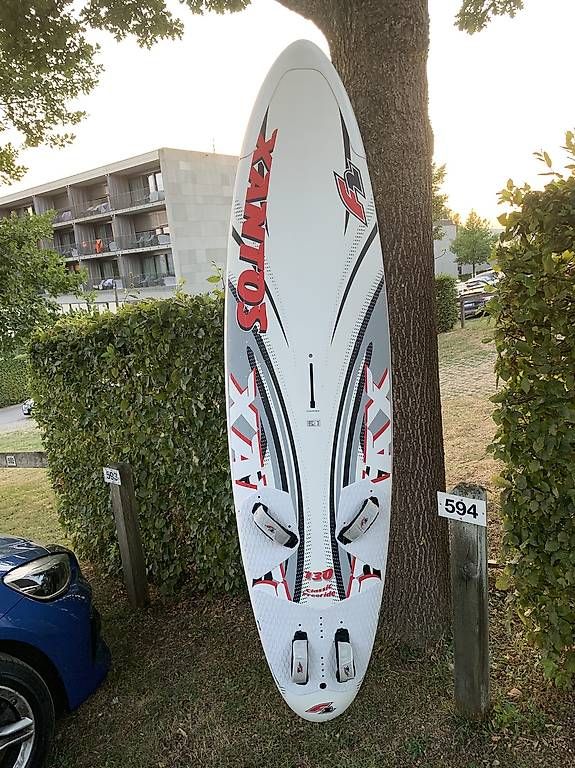 Tavole da surf e di nuoto: Gut erhaltene F2 windsurfboard – Usato da Spreitenbach venduto da klu_8ql7