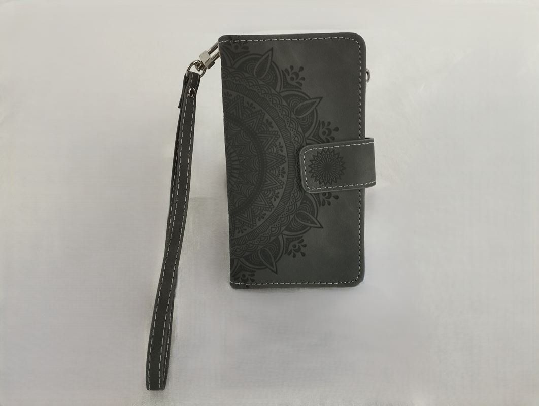 Cover & Protezioni schermo: Handyhülle iPhone 12 mini – Usato da Schübelbach venduto da Restwert_Schubelbach