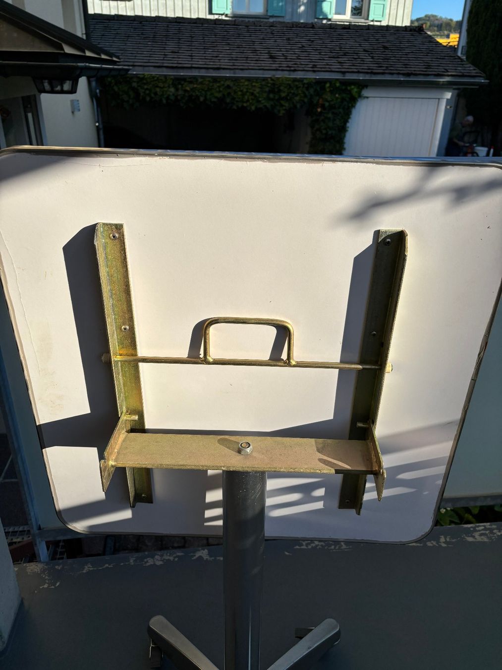 Tavoli: Balkontisch mit Rollen, klappbar – Usato da Gossau SG venduto da Gusho 5