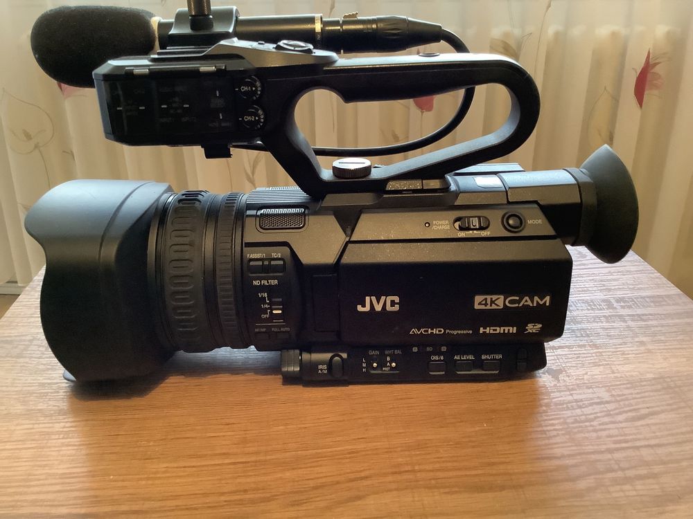 JVC GYHM170E Videokamera 4K Kaufen auf Ricardo