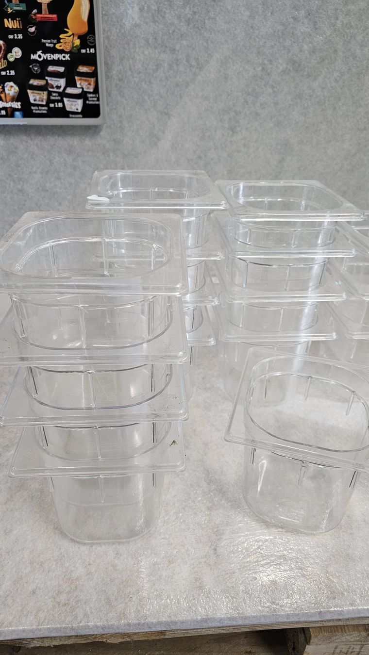 Contenitori & Simili: GN 1/6 Kunststoff – Usato da Wuppenau venduto da Gastro-Wuppenau 2