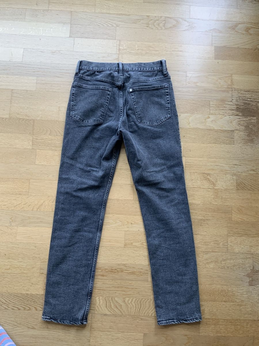 H&M Pantaloni: Schwarze Jeans – Usato da Oberentfelden venduto da KAL_EL 2