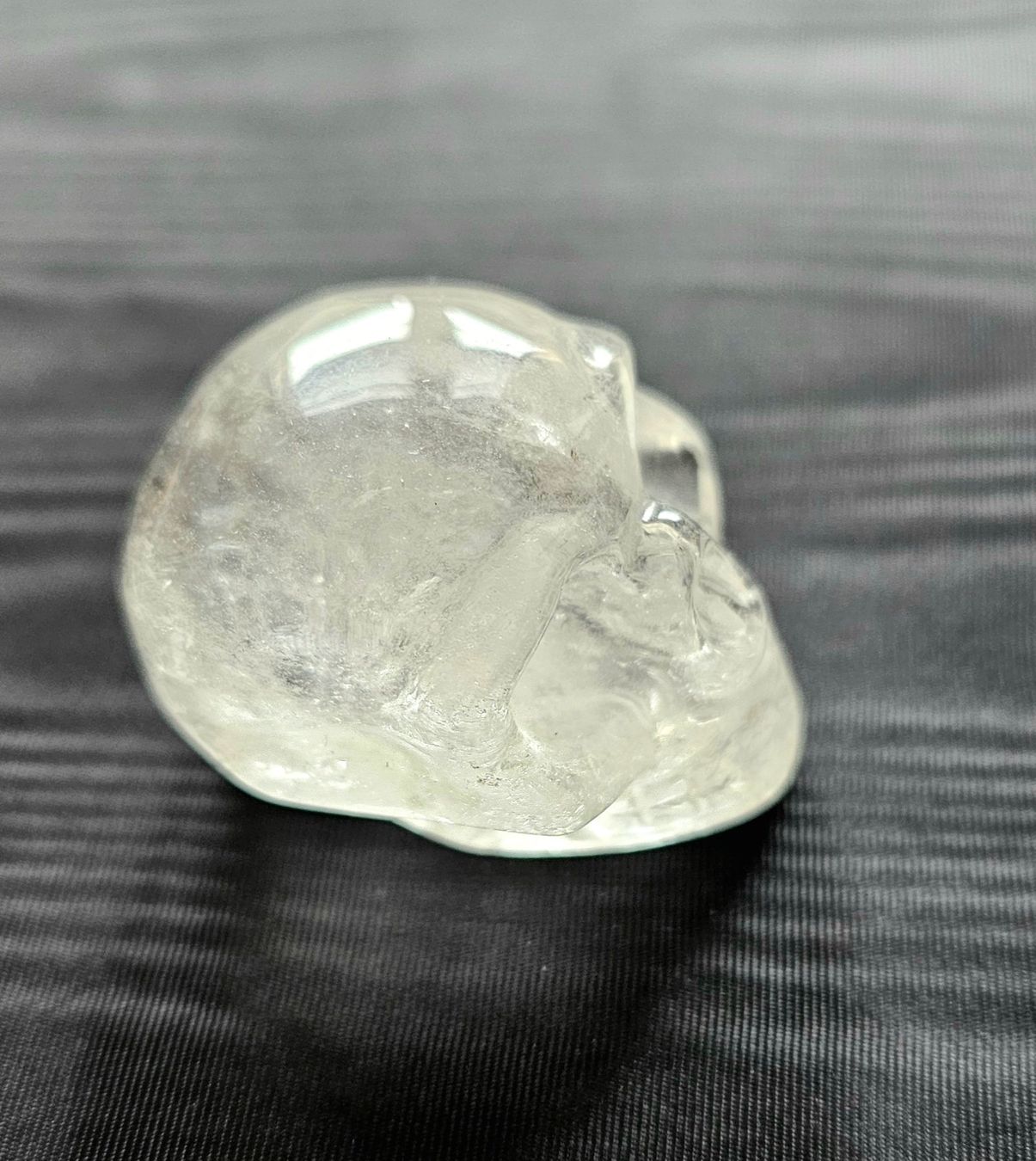 Statuette: Toller Schädel (Totenkopf) aus Quartz – Nuovo (secondo la descrizione) da Horgen venduto da Agopton 1