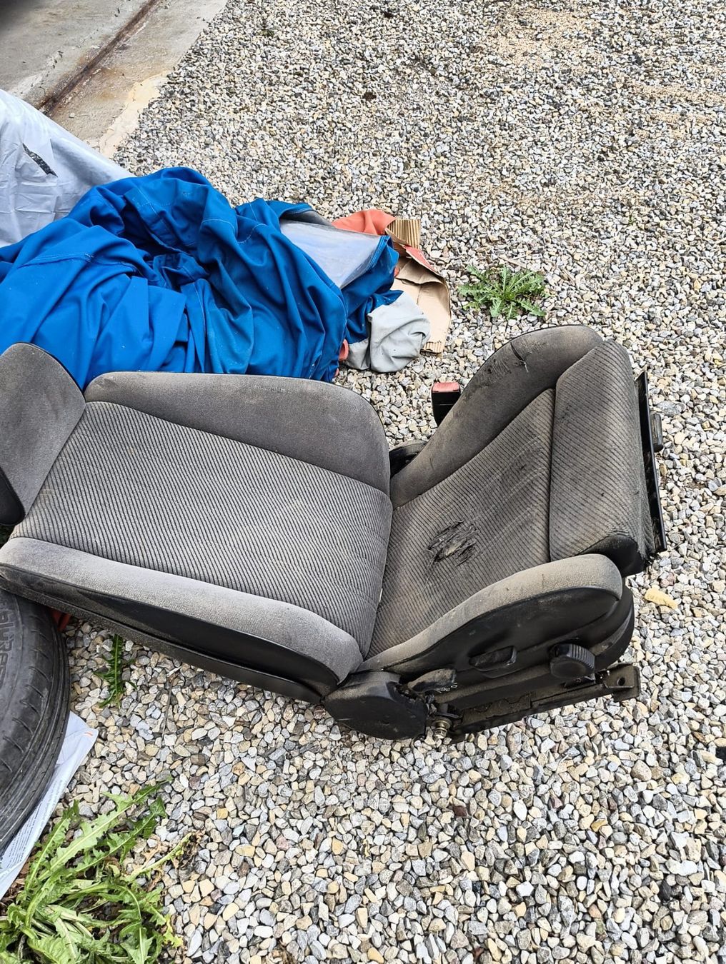 BMW Accessori per altri veicoli: Bmw E30 Sportsitz – Usato da Frauenfeld venduto da ett_57y9 3