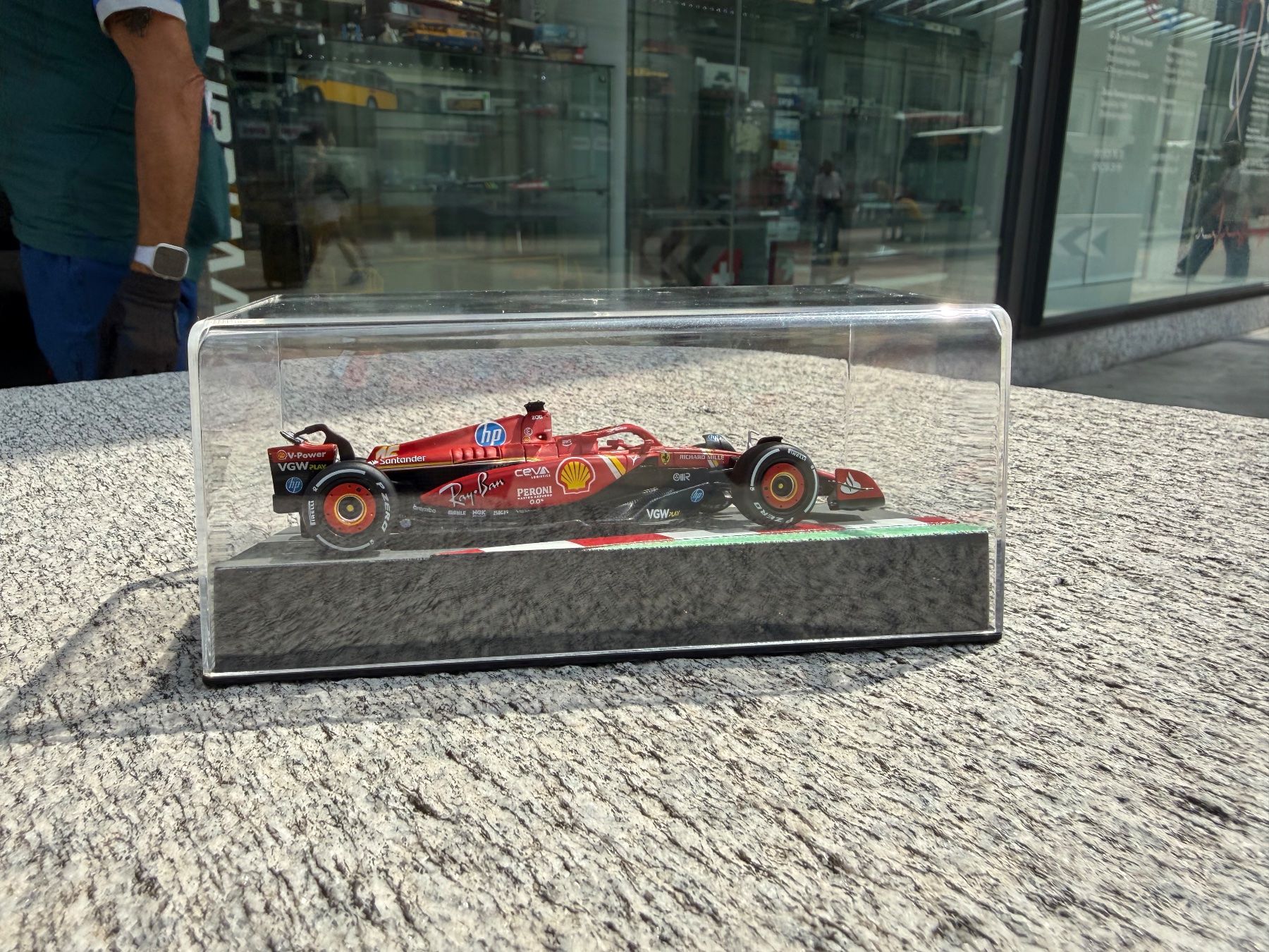 Ferrari Modellini d'auto: 1:43 Ferrari SF24 2024 Charles Leclerc – Nuovo (secondo la descrizione) da Chiasso venduto da Carrara-Modellismo 3
