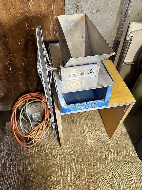 Motori: Moulin à Malt avec moteur électrique  – Usato da Chavannes-de-Bogis venduto da Martial0512 1