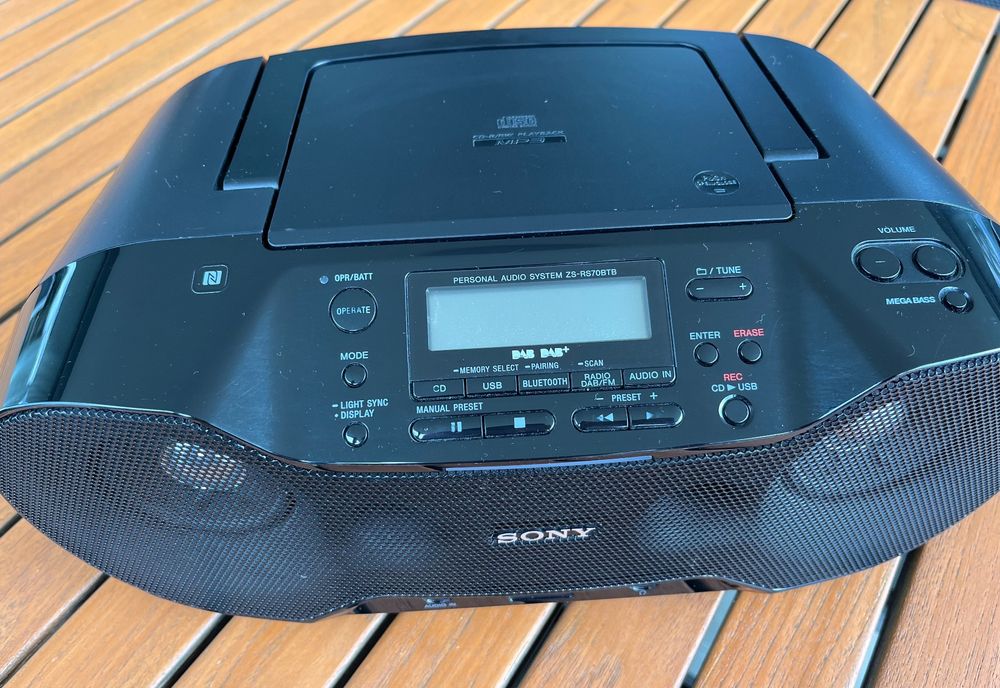 Sony DAB Radio, CD, MP3, Bluetooth Player (2. Gerät) Kaufen auf Ricardo