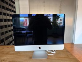 Apple iMac Retina 4K, 21.5-inch, 2019