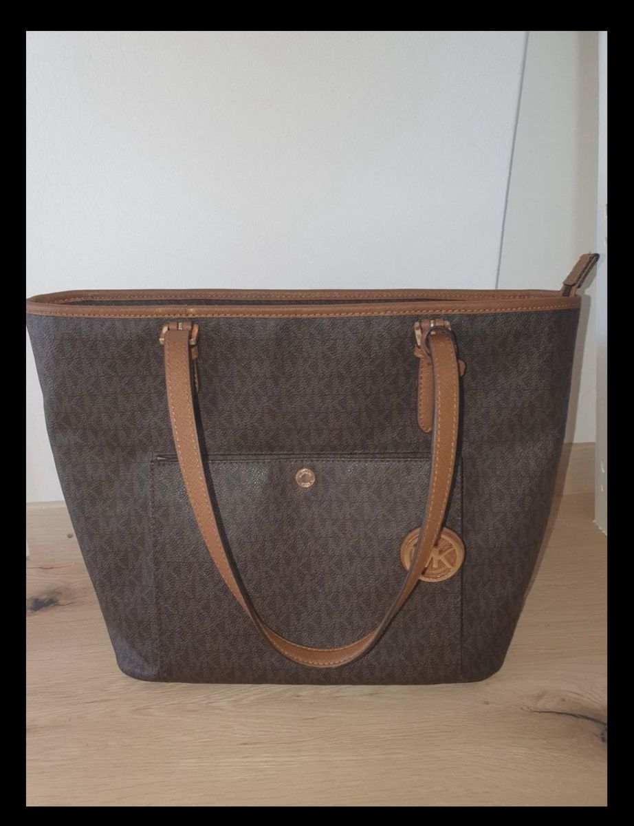 Michael Kors Taschen für Damen: Michael Kors Handtasche braun Leder – Gebraucht aus Zollikofen von leg_hkb8